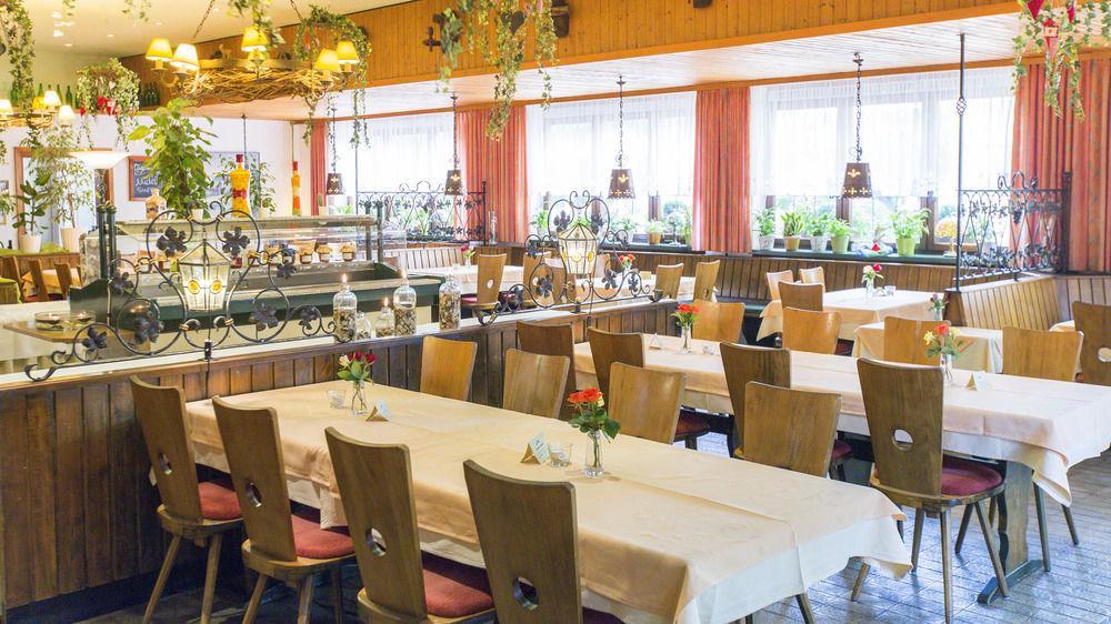 Hotel-Restaurant Zum Ochsen Schallstadt Buitenkant foto