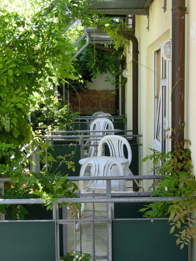 Hotel-Restaurant Zum Ochsen Schallstadt Buitenkant foto