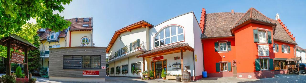 Hotel-Restaurant Zum Ochsen Schallstadt Buitenkant foto