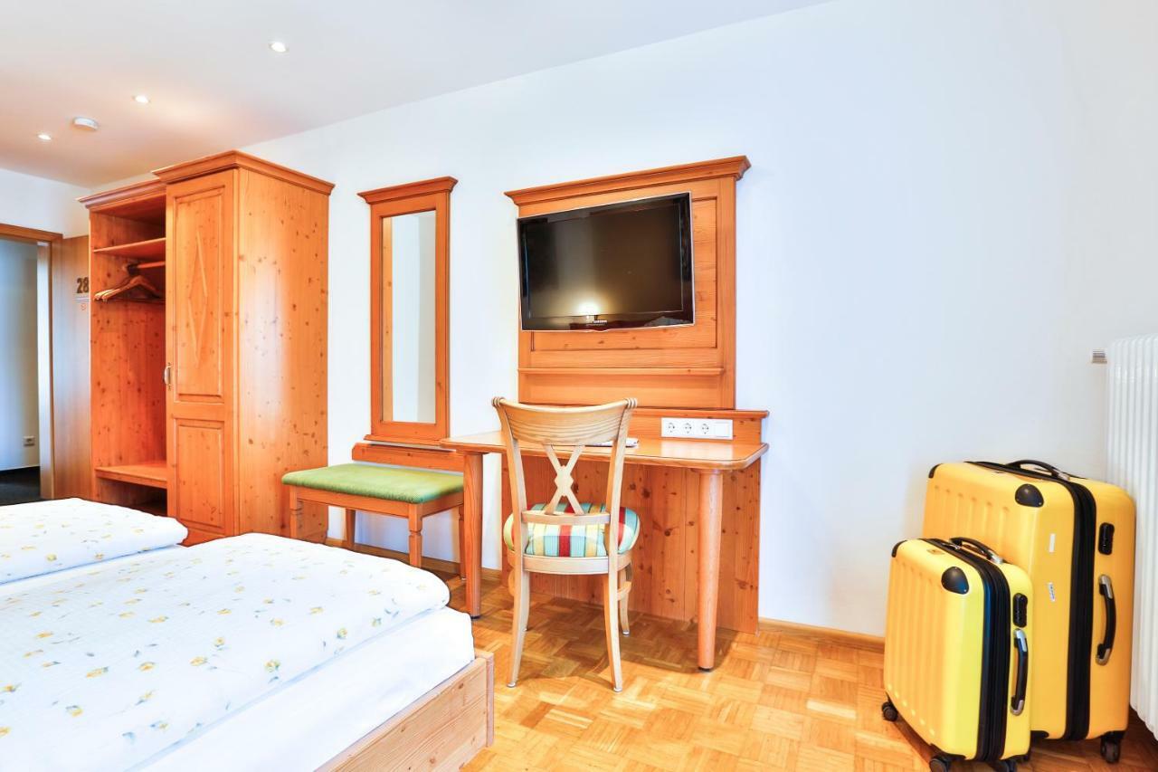 Hotel-Restaurant Zum Ochsen Schallstadt Buitenkant foto