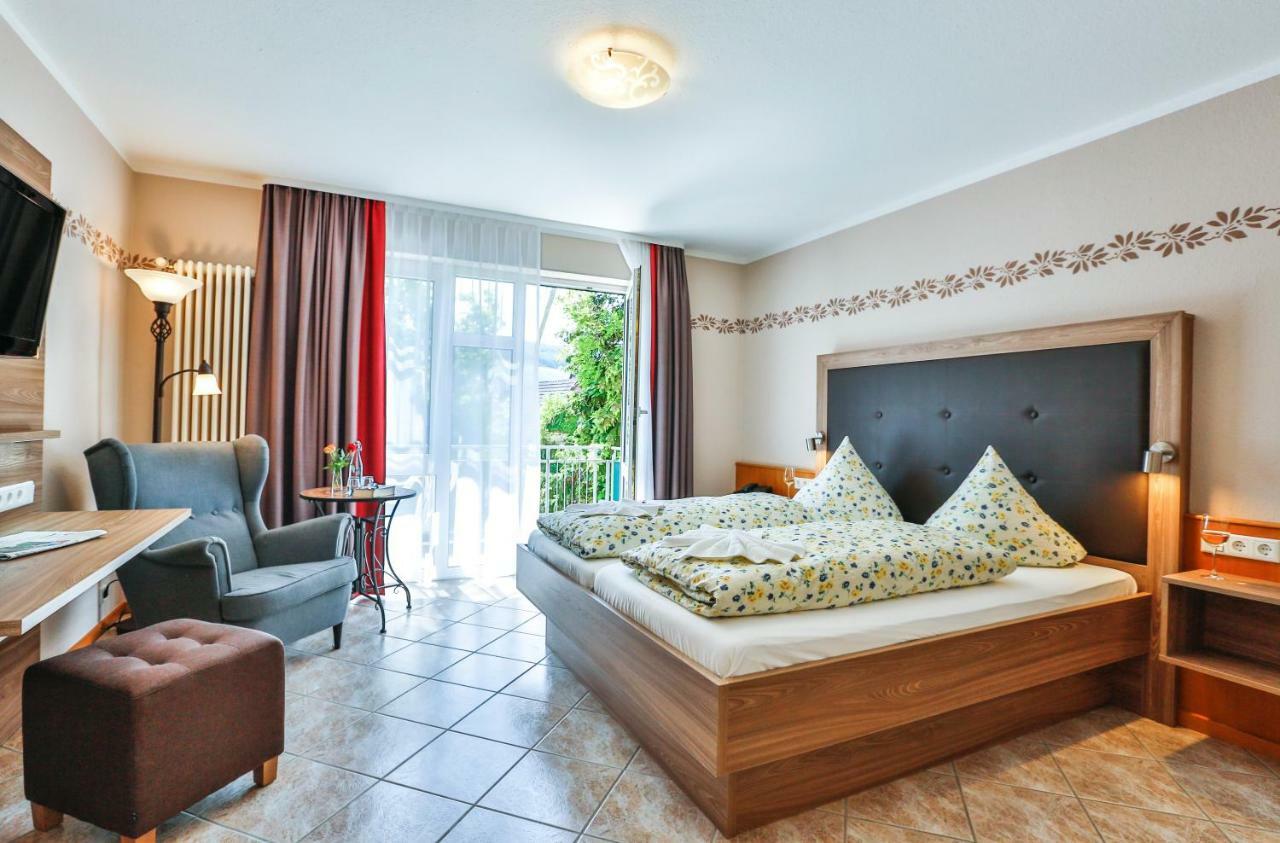Hotel-Restaurant Zum Ochsen Schallstadt Buitenkant foto